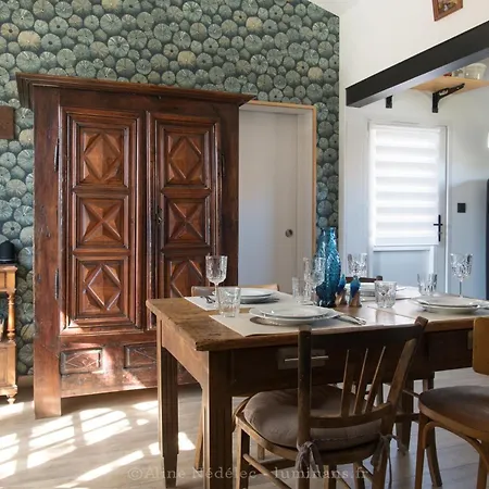 Holiday home Chez Paulette Et Lucienne - Maisonnette De Charme Ile d'Aix